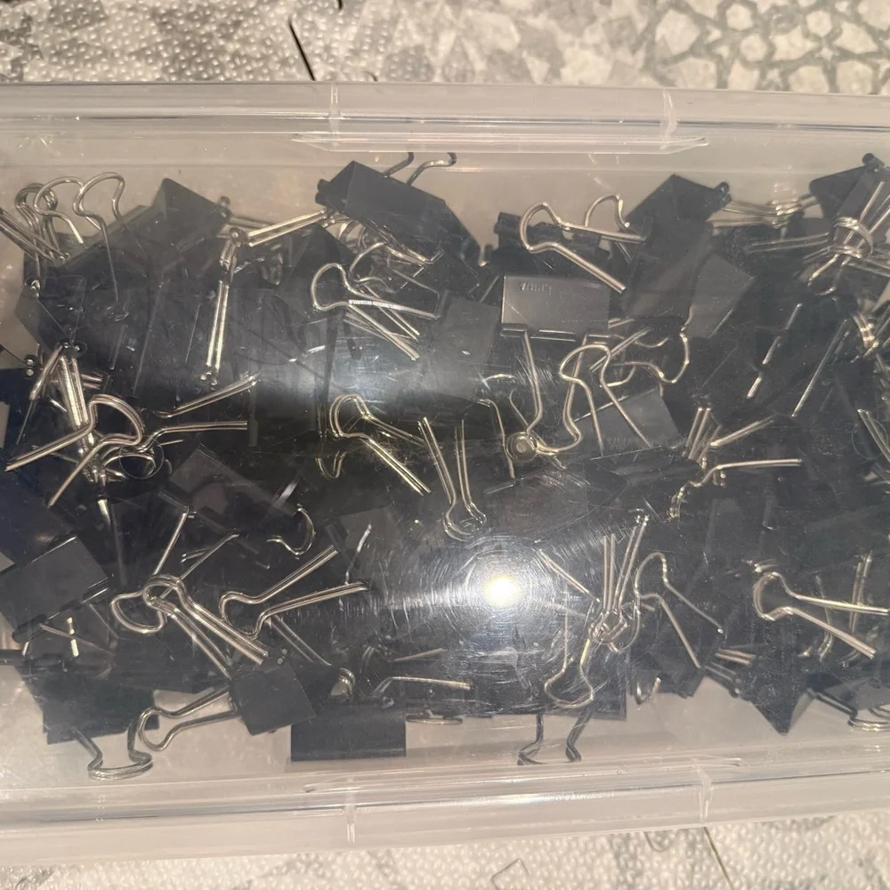 AMAZING BIN OF 170 AVERY MEDIUM SIZE BINDER CLIPS - includes labeled bin!!
